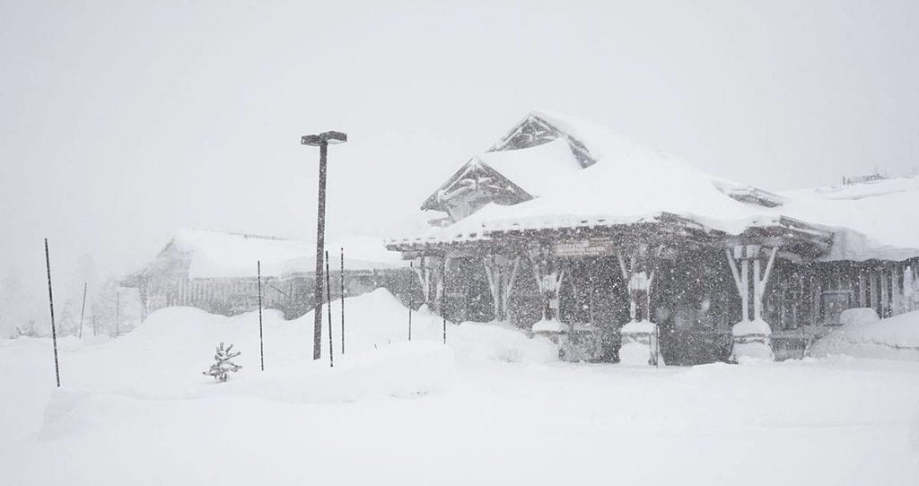 Enjoy these amazing North Lake Tahoe resorts!