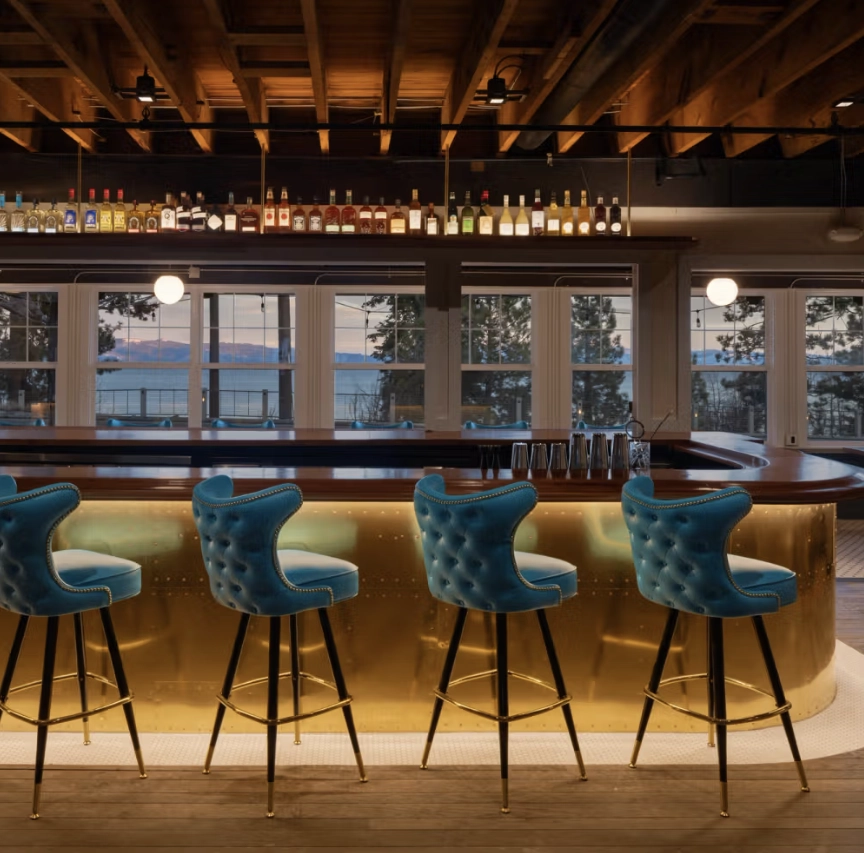 Sierra Surf Club Bar at evo