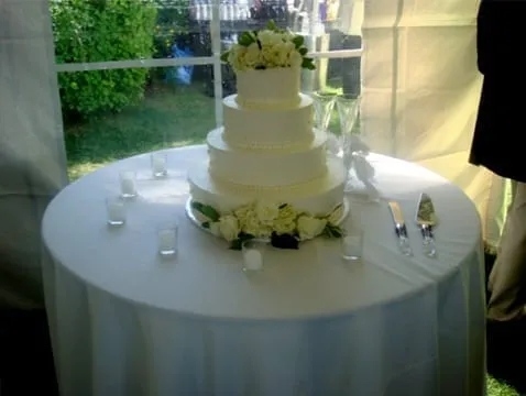 Wedding cake catered by Crest Cafe