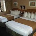 Two Full beds at Pepper Tree Inn