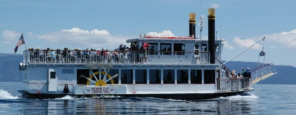 A Liar’s Cruise