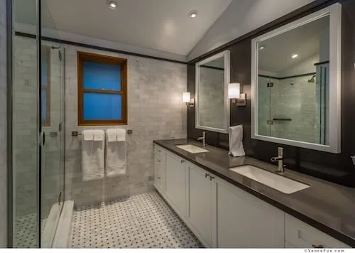 Stay at Cedar Crest Cottages on Tahoe’s West Shore — Bathroom