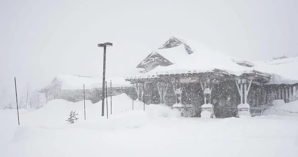 Enjoy these amazing North Lake Tahoe resorts!
